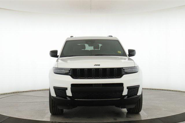 new 2025 Jeep Grand Cherokee L car, priced at $39,780