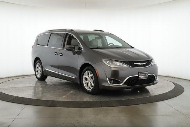 used 2017 Chrysler Pacifica car, priced at $11,999