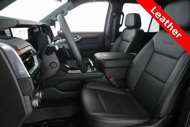 used 2025 GMC Yukon car, priced at $73,900