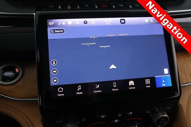 used 2024 Jeep Grand Cherokee car, priced at $44,900