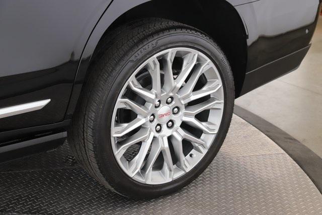 used 2025 GMC Yukon car, priced at $84,977