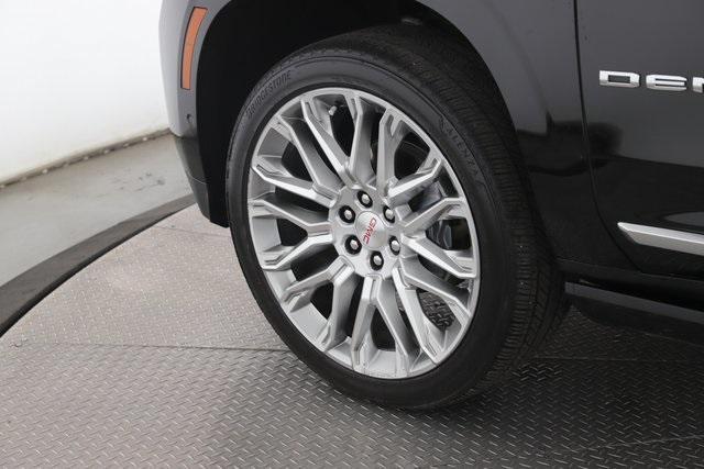 used 2025 GMC Yukon car, priced at $84,977