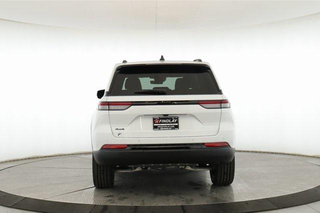 new 2025 Jeep Grand Cherokee car, priced at $37,280