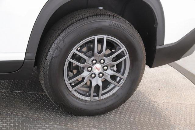 used 2025 GMC Acadia car, priced at $34,900