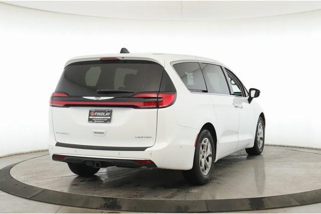 used 2024 Chrysler Pacifica car, priced at $39,997