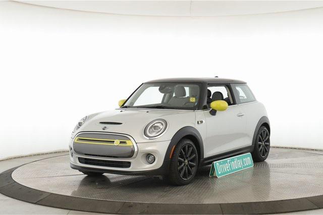 used 2020 MINI Hardtop car, priced at $18,990