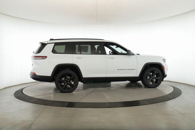 new 2025 Jeep Grand Cherokee L car, priced at $39,780