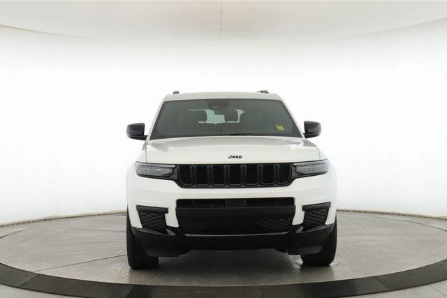 new 2025 Jeep Grand Cherokee L car, priced at $39,780