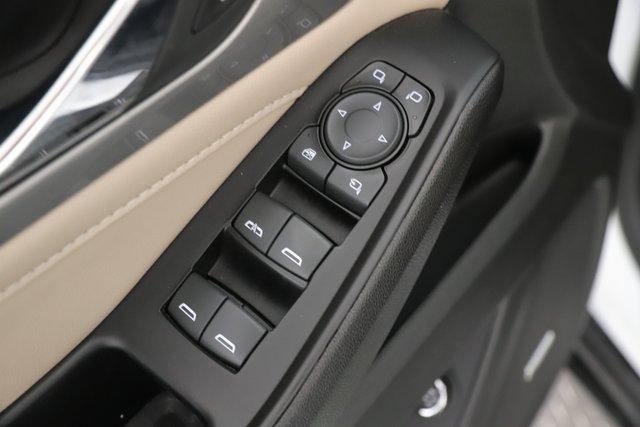 used 2023 Chevrolet Traverse car, priced at $29,900