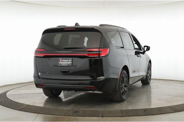 new 2025 Chrysler Pacifica car, priced at $50,632