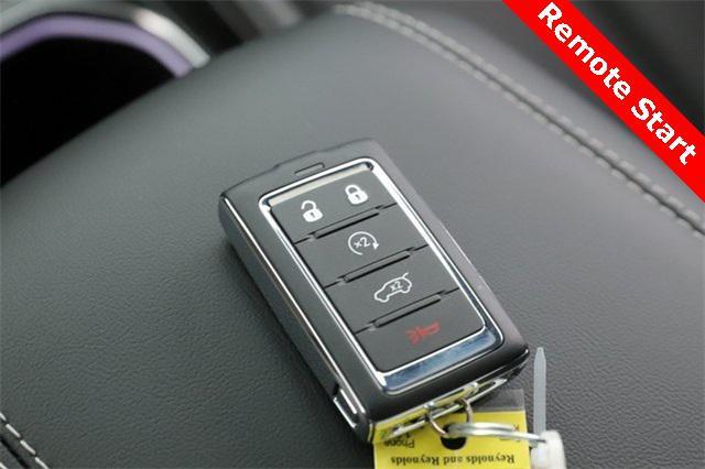 new 2025 Jeep Grand Cherokee car, priced at $42,395