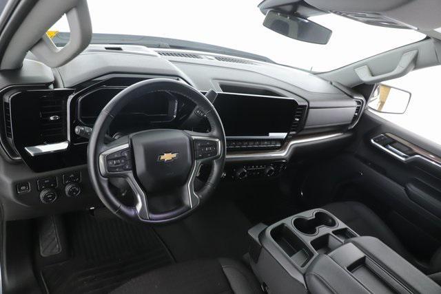used 2024 Chevrolet Silverado 1500 car, priced at $33,900