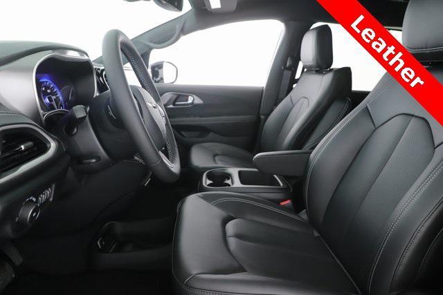 new 2026 Chrysler Pacifica car, priced at $37,890