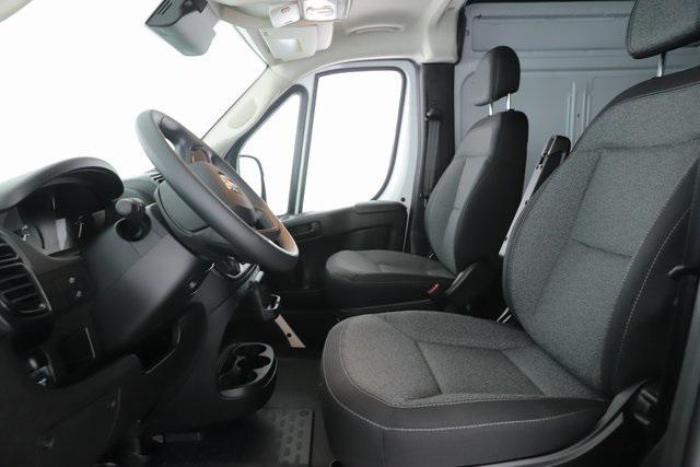 used 2025 Ram ProMaster 2500 car, priced at $35,906