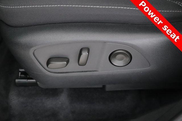 used 2025 Chevrolet Traverse car, priced at $35,977