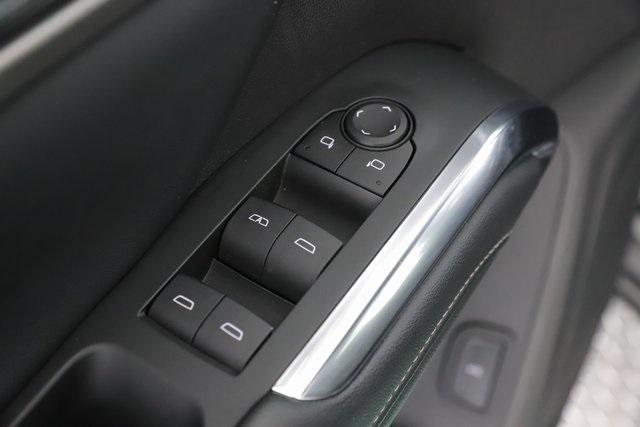 used 2025 Chevrolet Traverse car, priced at $35,977