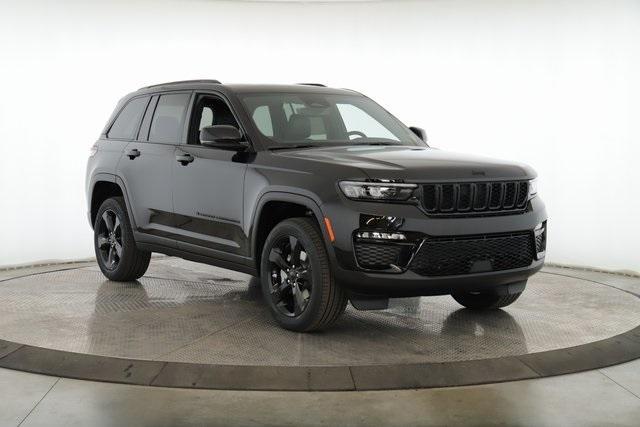 new 2024 Jeep Grand Cherokee car, priced at $50,297