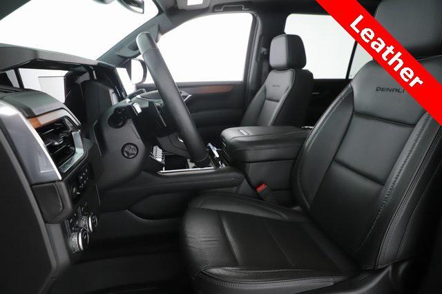 used 2025 GMC Yukon car, priced at $74,900