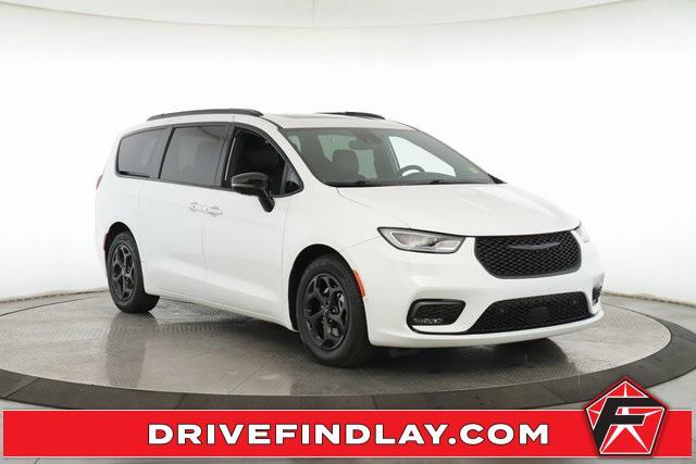 used 2024 Chrysler Pacifica Hybrid car, priced at $37,630