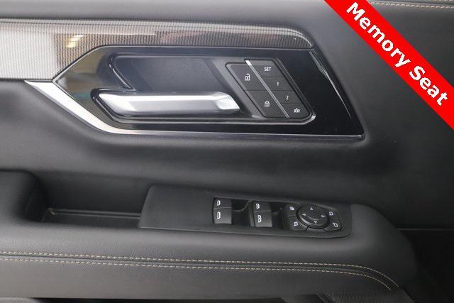 used 2025 GMC Yukon car, priced at $65,900