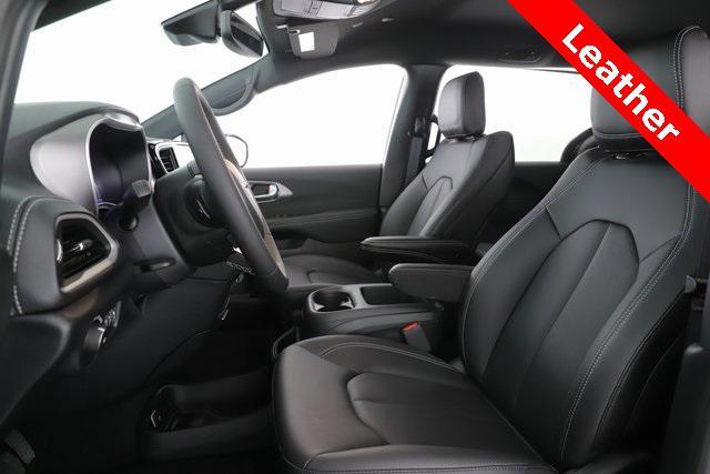 used 2025 Chrysler Pacifica Hybrid car, priced at $41,977
