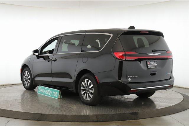 used 2025 Chrysler Pacifica Hybrid car, priced at $41,977