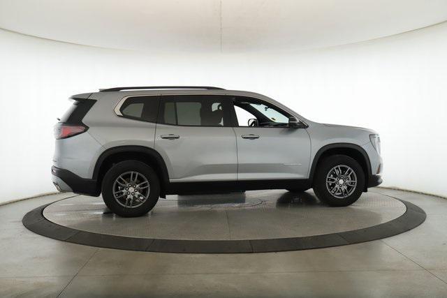 used 2025 GMC Acadia car, priced at $28,902
