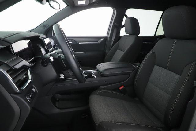 used 2025 GMC Acadia car, priced at $28,902