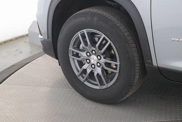 used 2025 GMC Acadia car, priced at $28,902