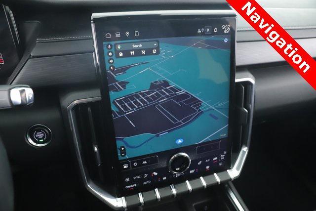 used 2025 GMC Acadia car, priced at $28,902