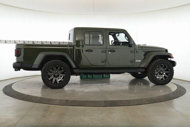 used 2022 Jeep Gladiator car, priced at $31,992