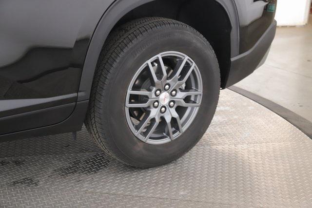 used 2025 GMC Acadia car, priced at $29,897