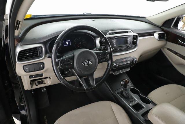 used 2016 Kia Sorento car, priced at $5,999
