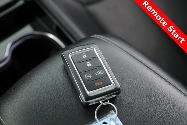 used 2022 Jeep Grand Cherokee car, priced at $28,500