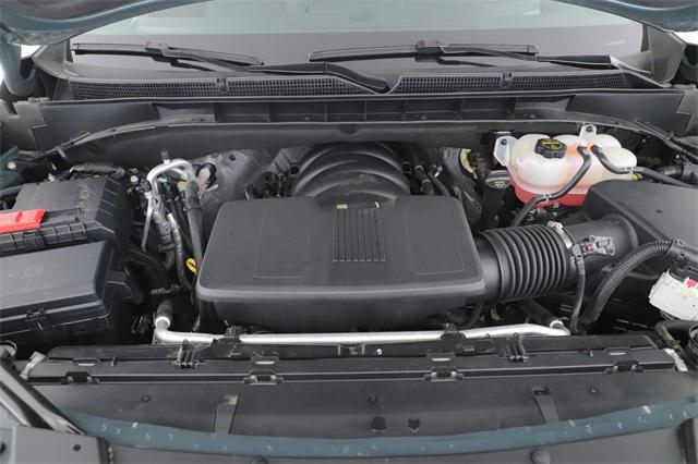 used 2025 GMC Yukon XL car, priced at $76,900