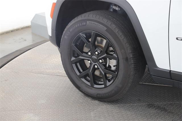 used 2024 Jeep Grand Cherokee L car, priced at $29,977
