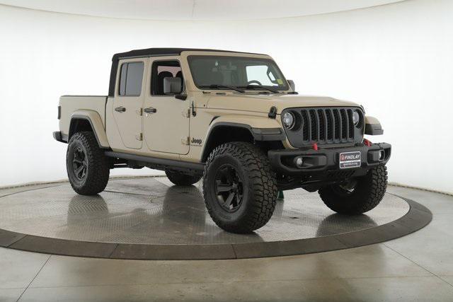 used 2022 Jeep Gladiator car, priced at $33,944