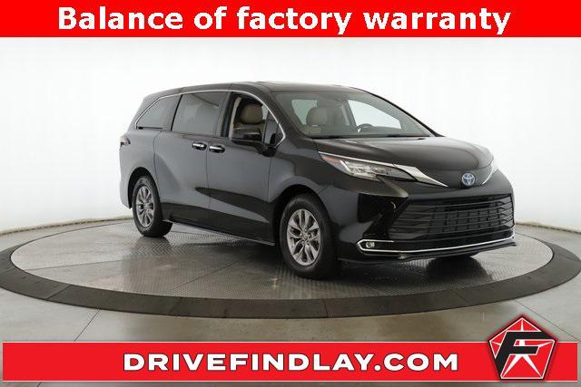 used 2022 Toyota Sienna car, priced at $29,900