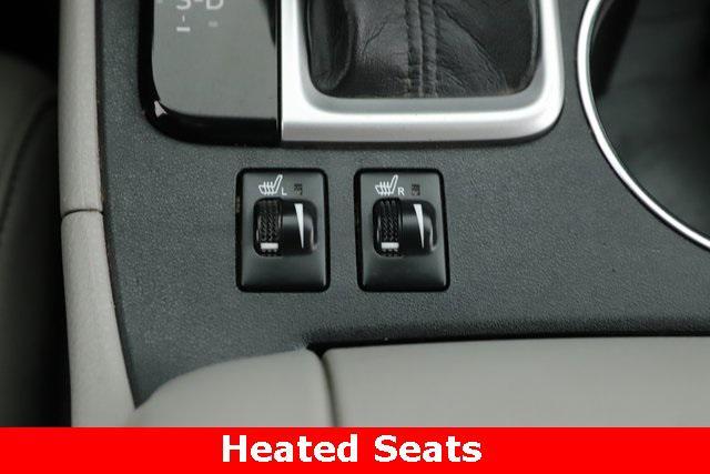 used 2014 Toyota Highlander car, priced at $9,900