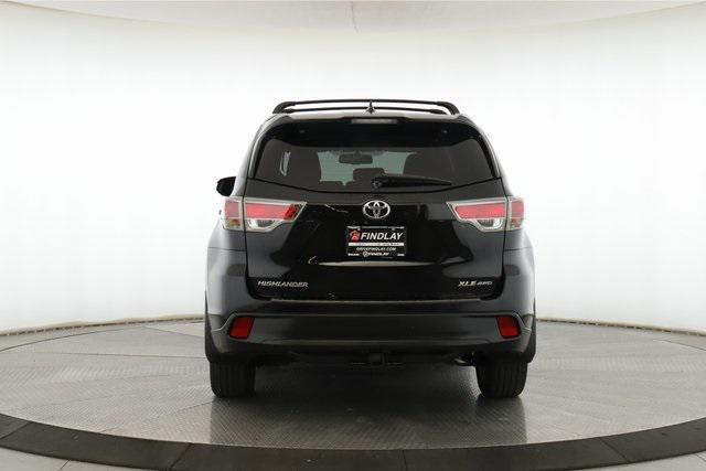 used 2014 Toyota Highlander car, priced at $9,900