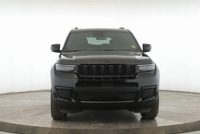 new 2025 Jeep Grand Cherokee L car, priced at $45,739