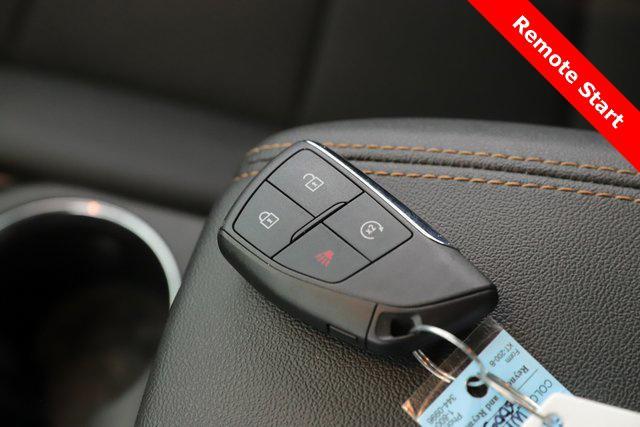 used 2025 GMC Canyon car, priced at $39,900