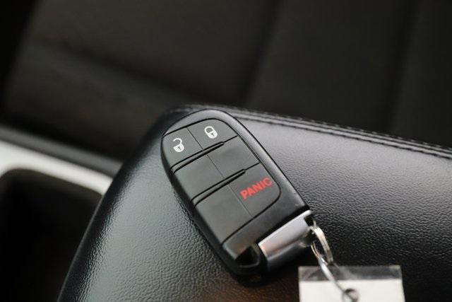 used 2019 Jeep Grand Cherokee car, priced at $16,777