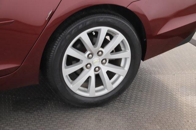 used 2015 Chevrolet Malibu car, priced at $8,922