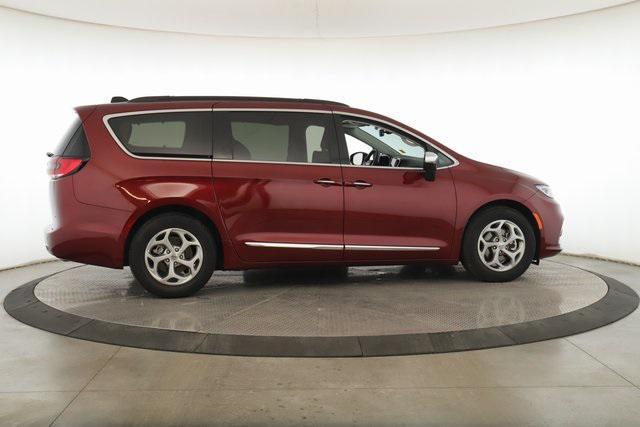 used 2023 Chrysler Pacifica car, priced at $35,977