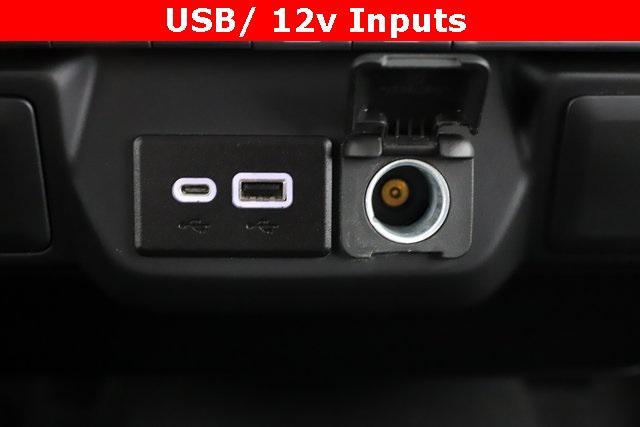 used 2022 GMC Sierra 1500 car, priced at $28,900