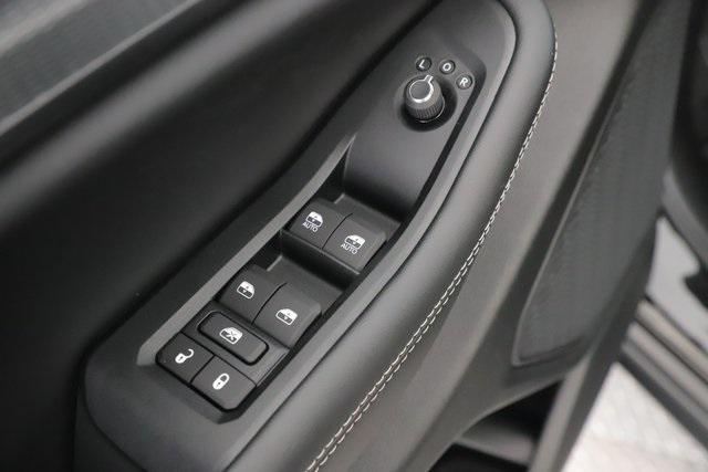 new 2025 Jeep Grand Cherokee L car, priced at $40,975