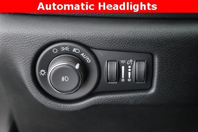 new 2026 Chrysler Pacifica car, priced at $40,135