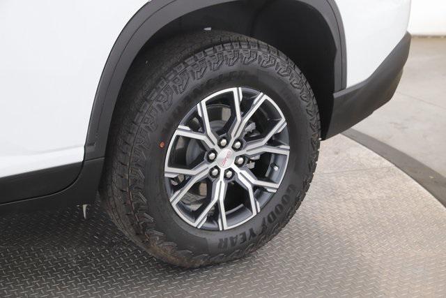 used 2025 GMC Acadia car, priced at $44,900