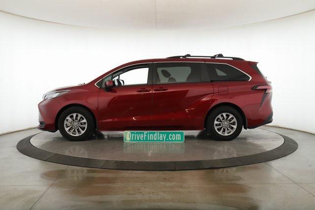 used 2022 Toyota Sienna car, priced at $30,977